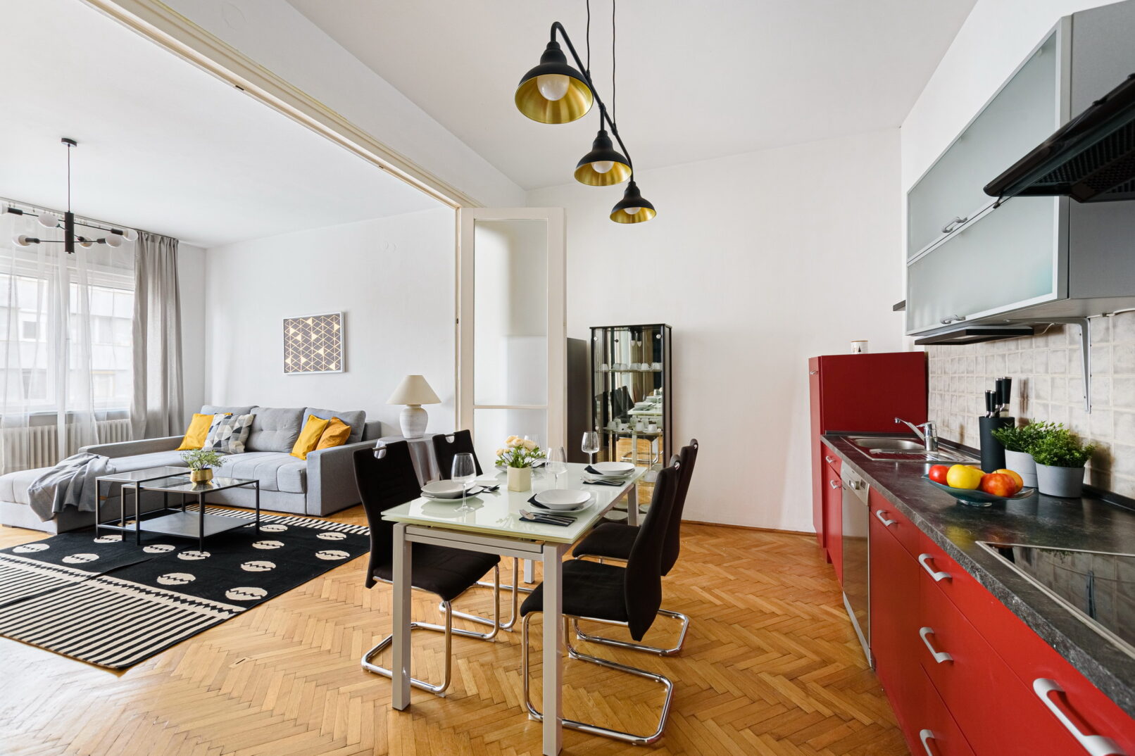 Felkészítés kiadásra a Bajza utcában