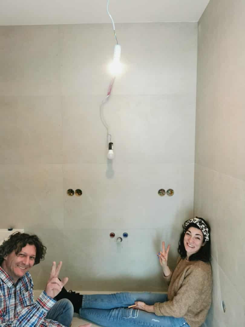 Wappler Lali csúcs asztalos és Varga Fruzsi lakberendező